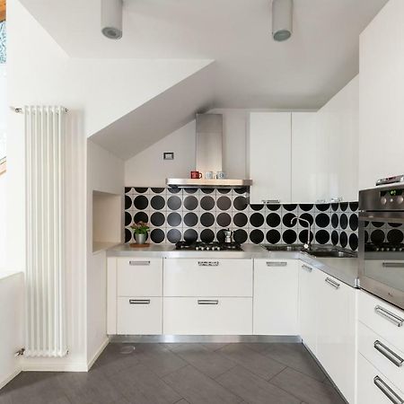 Starhost - Casa Masu' Apartment ซาแลร์โน ภายนอก รูปภาพ