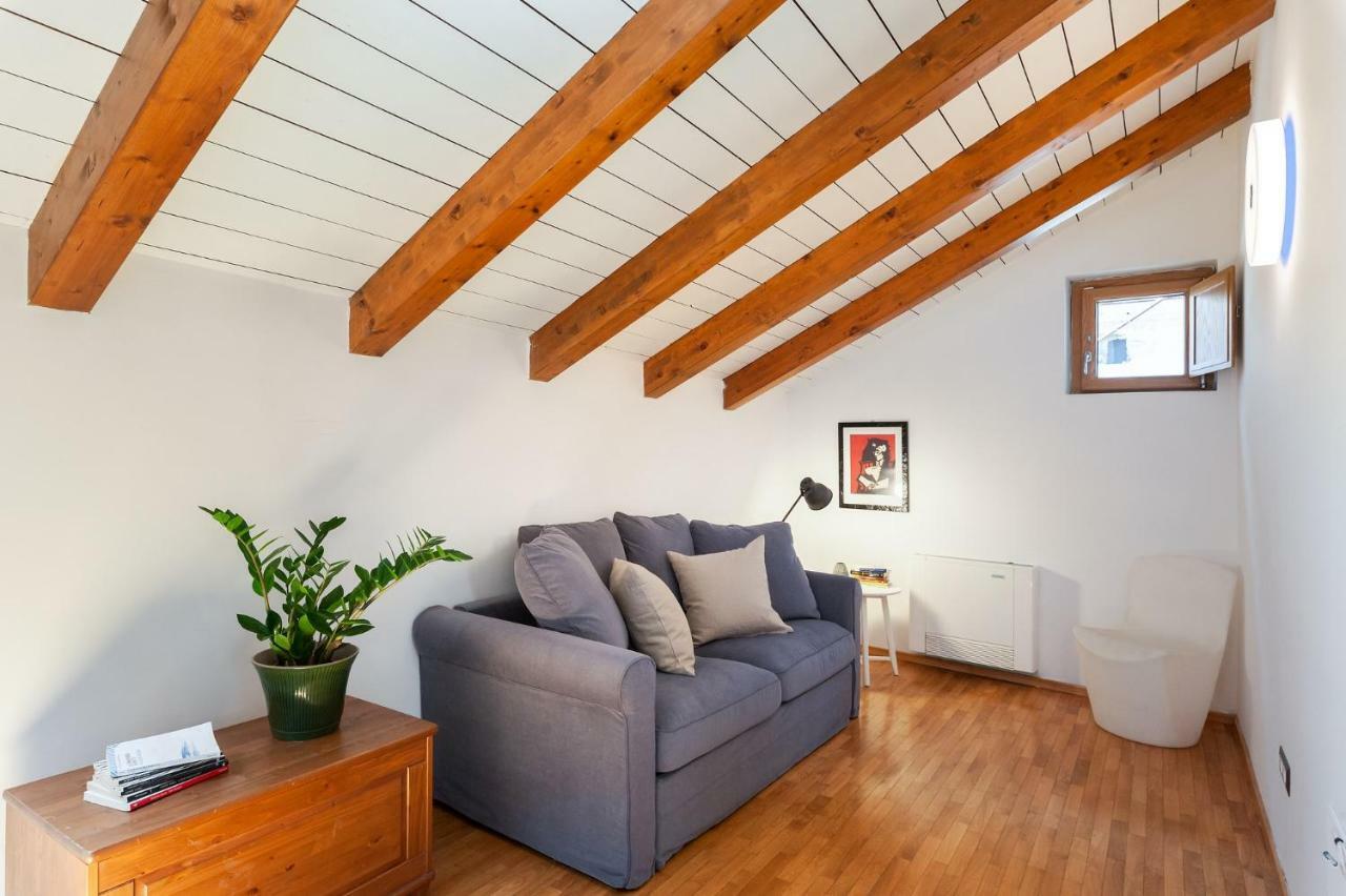 Starhost - Casa Masu' Apartment ซาแลร์โน ภายนอก รูปภาพ
